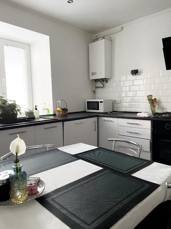 Квартира У Старому Місті Kam'janec'-Podil's'kyj Esterno foto